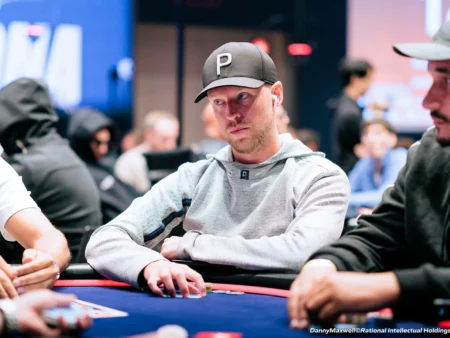 Rapport #1 från 2026 års WCOOP: Simon “C. Darwin2” och “Darth Vder58” tar en titel vardera